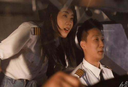 大叔型男友电视剧国产在线观看,浪漫邂逅，甜蜜心动，在线观看浪漫来袭！